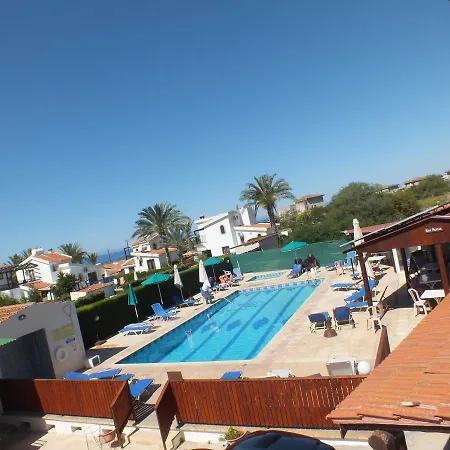 Petsas Lägenhetshotell Coral Bay