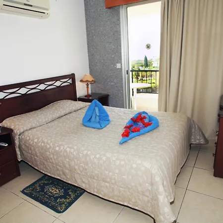 Petsas 3* Mercan Koyu