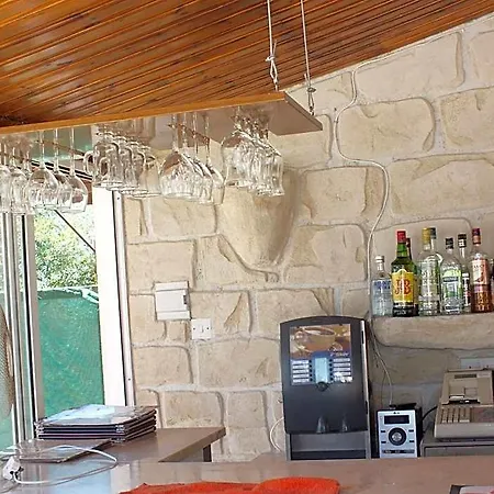 Aparthotel Petsas 4*