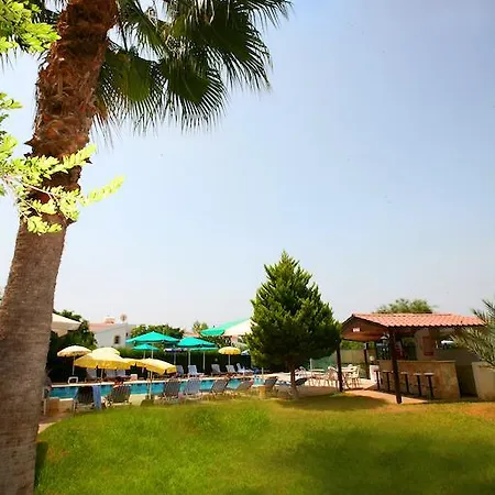 Petsas Coral Bay