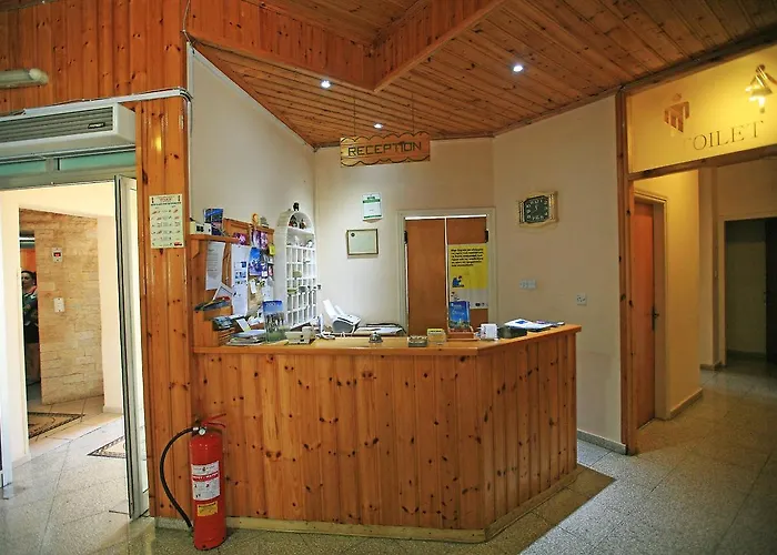 Aparthotel Petsas Coral Bay