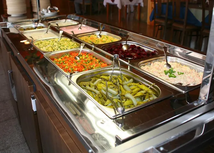 Aparthotel Petsas Coral Bay